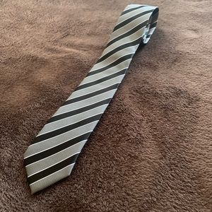 Tie